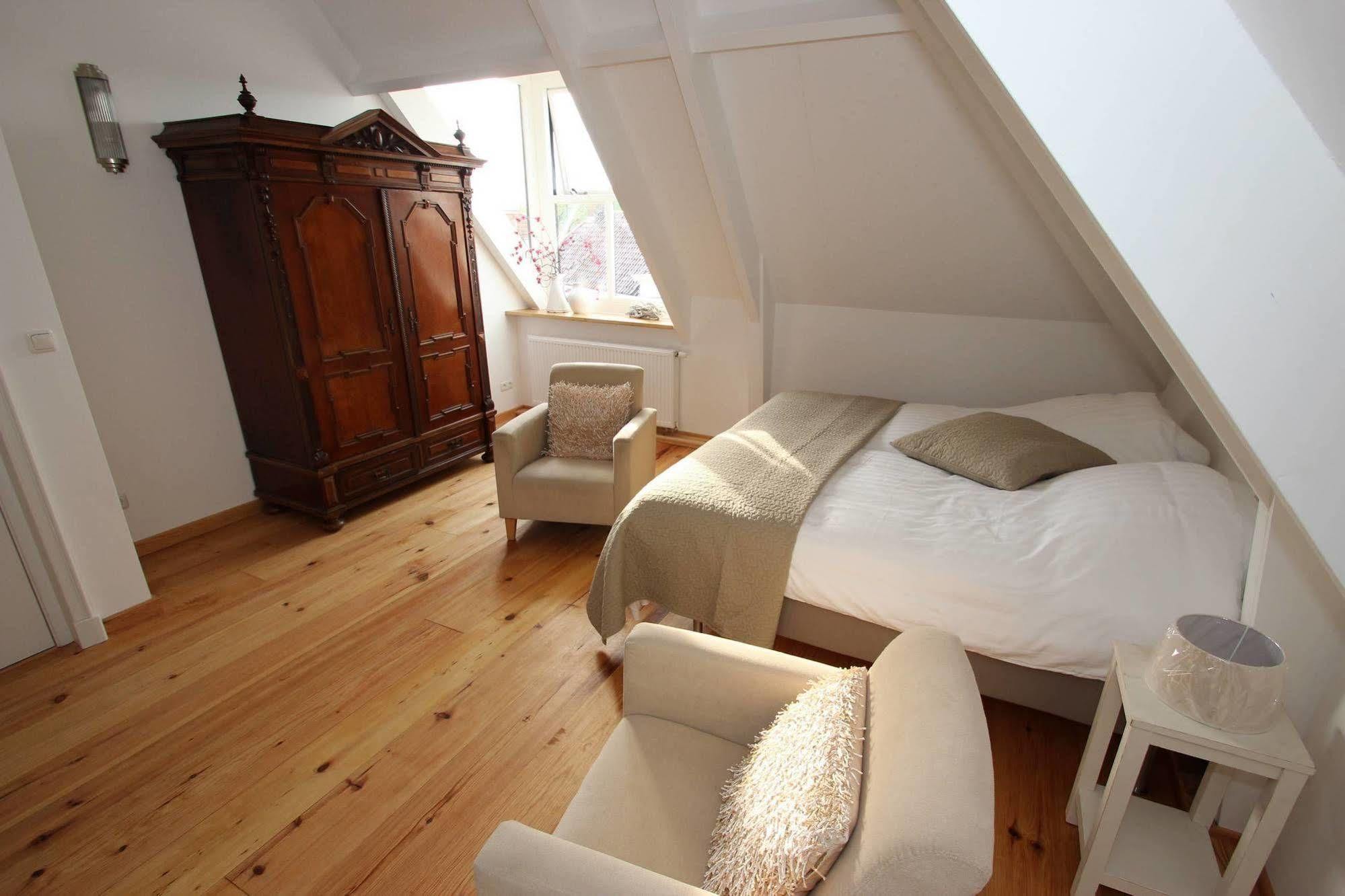 Hotel Stadsherberg スネーク エクステリア 写真
